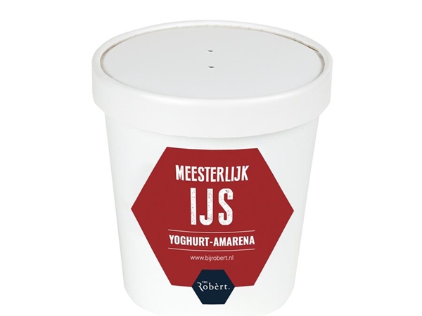 Roomijs yoghurt-amarena